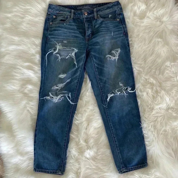 American Eagle perfectly distressed boy crop jean | 4 Button Fly - Picture 1 of 7